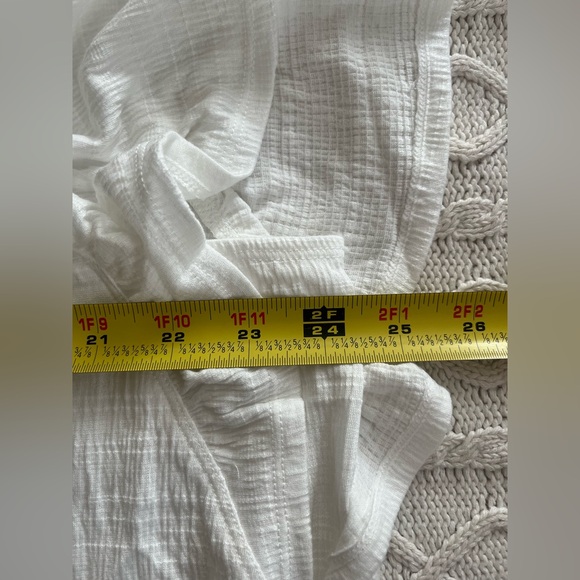 New! Max Studio Designer White Lace Detail Women's Top Size 1X - Picture 2 of 14